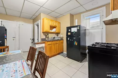 21 Olive Street, Paterson, NJ 07501 - Photo 18