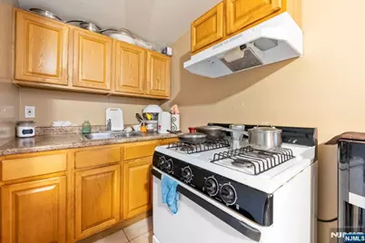 21 Olive Street, Paterson, NJ 07501 - Photo 20