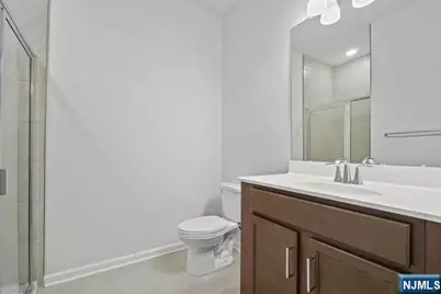 70 Leahy Drive, Wood Ridge, NJ 07075 - Photo 16