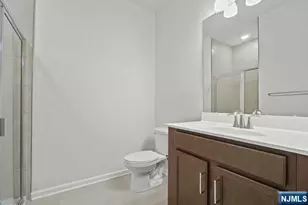 70 Leahy Dr, Wood Ridge, NJ 07075 - Photo 16