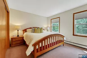 5 Hilltop Rd, Mahwah, NJ 07430 - Photo 14