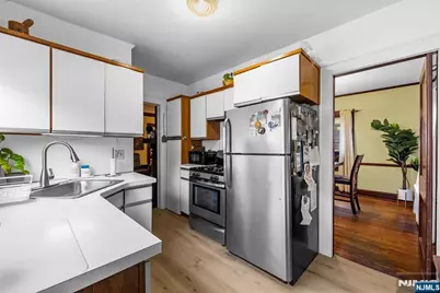 48 Wilfred Street, West Orange Township, NJ 07052 - Photo 18