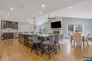 59 Colgate Ave, Wyckoff Township, NJ 07481 - Photo 2