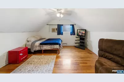 22 Cottage Street, Belleville, NJ 07109 - Photo 16