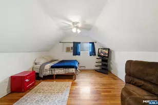 22 Cottage St, Belleville, NJ 07109 - Photo 16