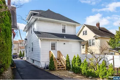 53 Elmwood Avenue, Bogota, NJ 07603 - Photo 28