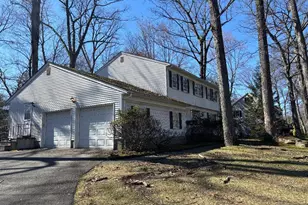 225 Navajo Dr, Wyckoff Township, NJ 07481 - Photo 4