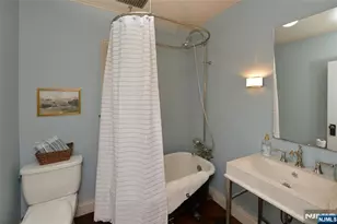 429 Sterling Pl, Ridgewood, NJ 07450 - Photo 16