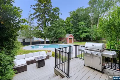 429 Sterling Place, Ridgewood, NJ 07450 - Photo 24