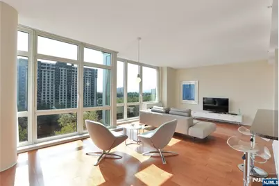 600 12th Street 810 #810, Palisades Park, NJ 07650 - Photo 4