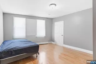 61 Cutler St, Newark, NJ 07104 - Photo 8