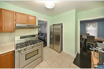 41 Demott Avenue, Clifton, NJ 07011 - Photo 18