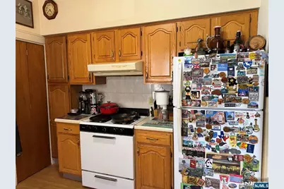 34 Feronia Way, Rutherford, NJ 07070 - Photo 34