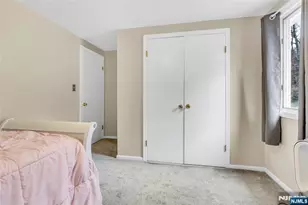 154 Watchung Dr, Hawthorne, NJ 07506 - Photo 18