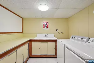 27 Oak Pl, Caldwell, NJ 07006 - Photo 34