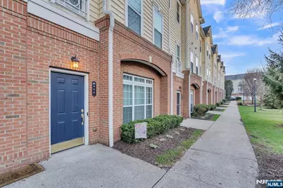 906 Memorial Drive, Belleville, NJ 07109 - Photo 2