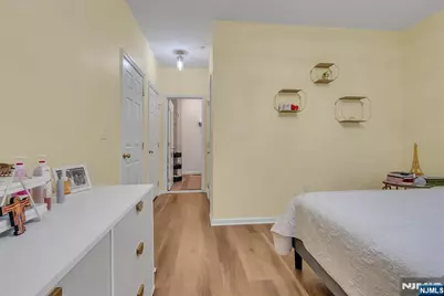 906 Memorial Drive, Belleville, NJ 07109 - Photo 18