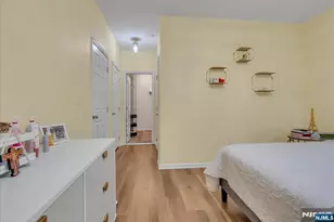 906 Memorial Dr, Belleville, NJ 07109 - Photo 18