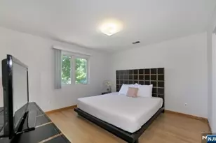 253 Delawanna Ave, Clifton, NJ 07014 - Photo 6