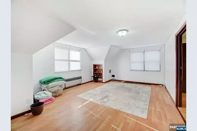 475 Dewey Avenue, Saddle Brook Township, NJ 07663 - Photo 8