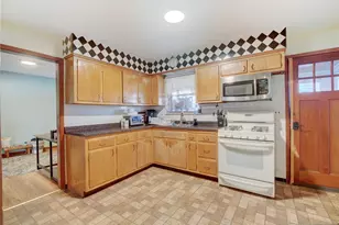 475 Dewey Ave, Saddle Brook Township, NJ 07663 - Photo 22