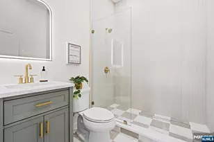 175 Crescent Ave, Allendale, NJ 07401 - Photo 32
