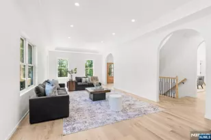 175 Crescent Ave, Allendale, NJ 07401 - Photo 8