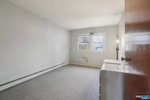 6107 Palisade Ave, West New York, NJ 07093 - Photo 28