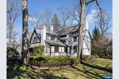 69 Stewart Road, Essex Fells, NJ 07021 - Photo 2