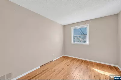 24 Carolyn Road, Belleville, NJ 07109 - Photo 12