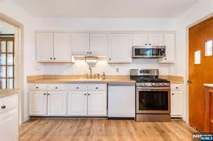 278 French Hill Rd, Wayne, NJ 07470 - Photo 16