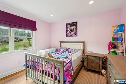 300 Briarwood Drive, Wyckoff Township, NJ 07481 - Photo 20