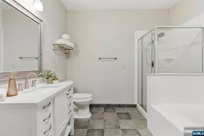 2 Pine Crescent 14 #14, Vernon, NJ 07462 - Photo 16
