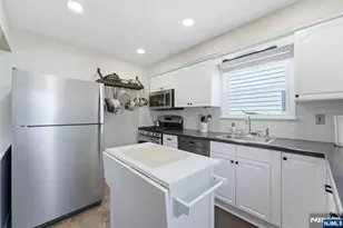 89 Larch Ave, Bogota, NJ 07603 - Photo 10