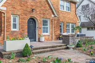 19 The Fairway, Montclair, NJ 07043 - Photo 4