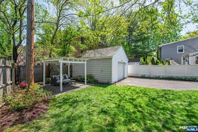 35 Rawson Street, Bloomfield, NJ 07003 - Photo 42