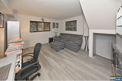 64 Lakeview Drive, Old Tappan, NJ 07675 - Photo 16