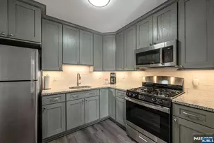 366 Hoover Ave 120, Bloomfield, NJ 07003 - Photo 16