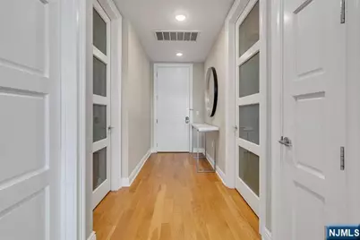 9 Somerset Lane 617 #617, Edgewater, NJ 07020 - Photo 32