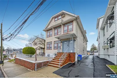 38 Stewart Street, Passaic, NJ 07055 - Photo 4