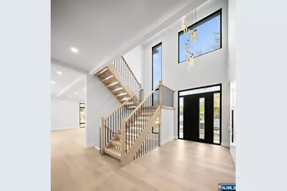 12 Meadow Court, Norwood, NJ 07648 - Photo 2