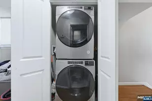 314 W 7th Ave, Newark, NJ 07107 - Photo 24