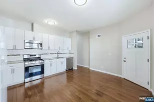 314 W 7th Ave, Newark, NJ 07107 - Photo 4