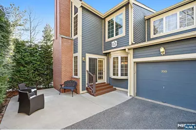 300 Coventry Court, Ramsey, NJ 07446 - Photo 4
