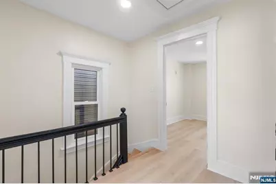 125 Brookside Avenue, Irvington, NJ 07111 - Photo 12