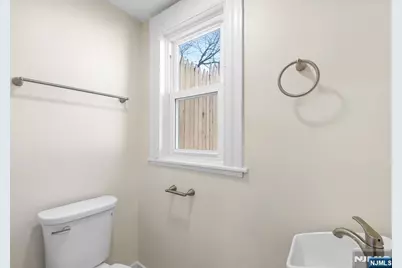 125 Brookside Avenue, Irvington, NJ 07111 - Photo 10