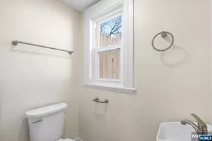 125 Brookside Ave, Irvington, NJ 07111 - Photo 10