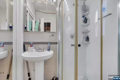 29 Bushwick Lane, West Milford, NJ 07480 - Photo 16