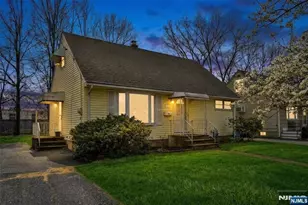 86 Trudy Dr, Lodi, NJ 07644 - Photo 2
