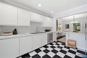 926 Lincoln Ave, Pompton Lakes, NJ 07442 - Photo 16